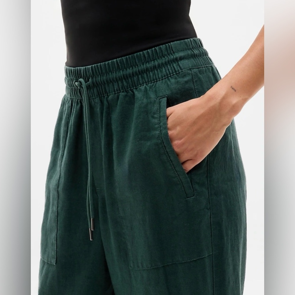 NWT Athleta Retreat Linen High Rise Wide Leg Pant in Pine with a relaxed fit. - Picture 4 of 8